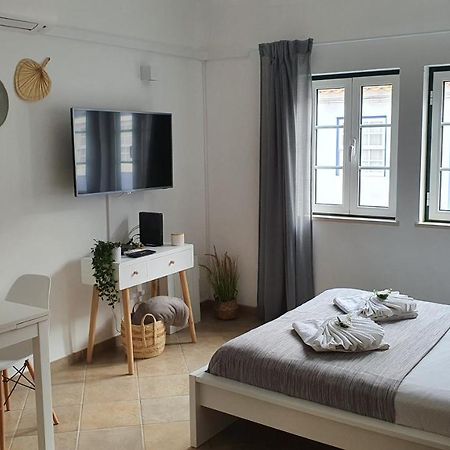 Mira Vila Studio Lägenhet Vila Nova de Milfontes Exteriör bild